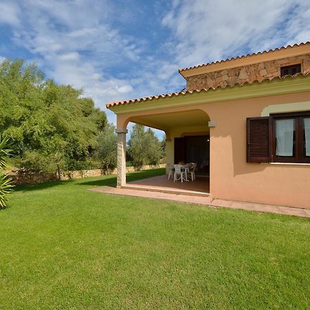 Residence Le Canne San Teodoro  Εξωτερικό φωτογραφία