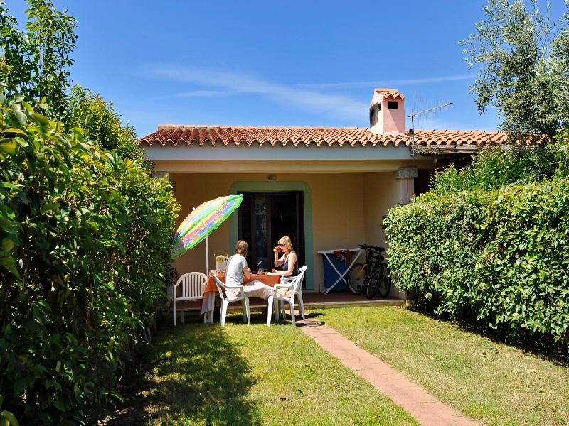 Residence Le Canne San Teodoro  Εξωτερικό φωτογραφία