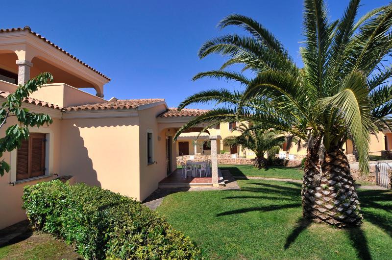 Residence Le Canne San Teodoro  Εξωτερικό φωτογραφία